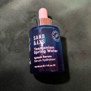 Sand & Sky Tasmanian Spring Water moisturizer